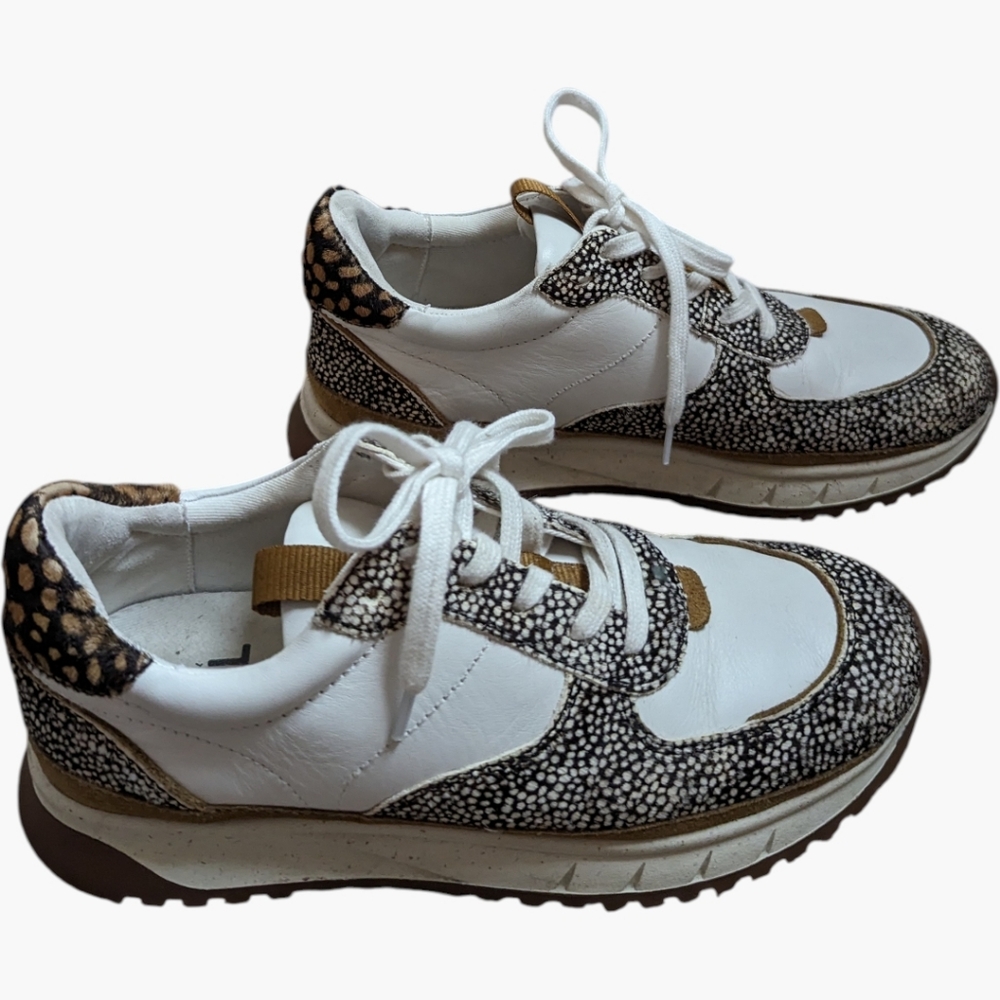 Madewell Kickoff Trainer